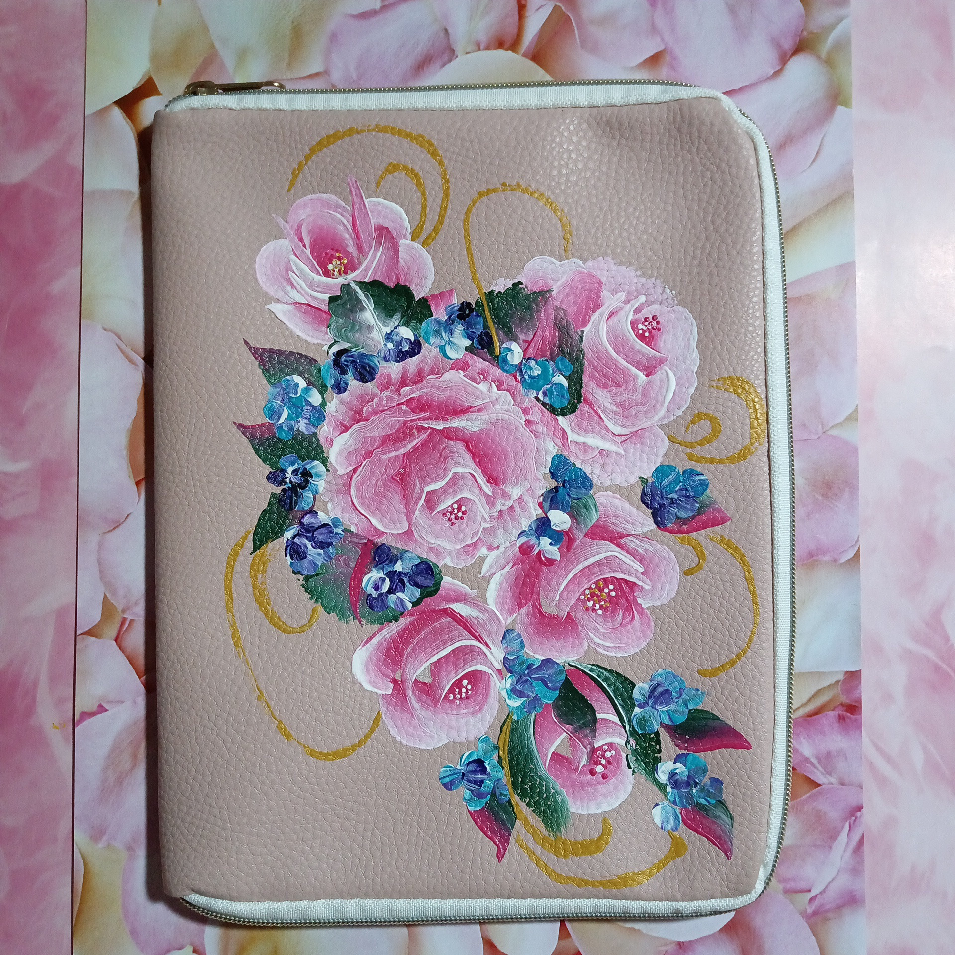 ライトベージュ ミナペルホネン B6 マルチケース ハンドメイド anemone