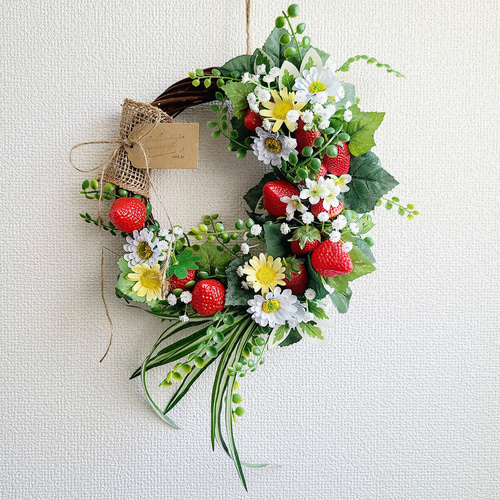 いちごFLOWERリース 小花MIX 玄関リース アーティフィシャルフラワー