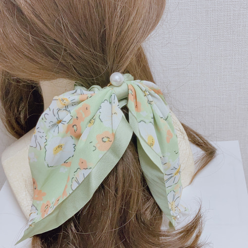 大人可愛い♡花柄︎✿ 大きめリボン シュシュ ヘアゴム シュシュ
