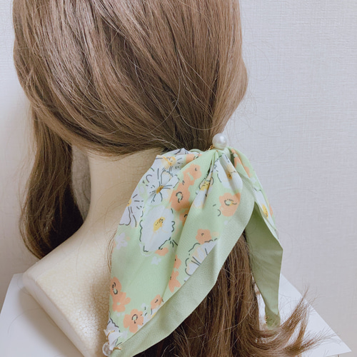 大人可愛い♡花柄︎✿ 大きめリボン シュシュ ヘアゴム シュシュ