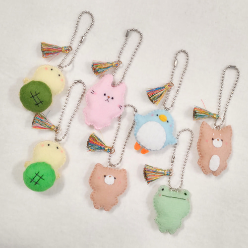 受注製作】選べる！フェルト動物のマグネット・ストラップ・ネームタグ