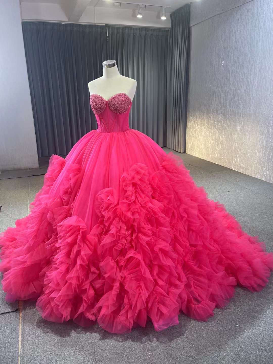 豪華プリンセスライン衣装★お色直しカラードレス★花嫁★二次会挙式結婚式ウェディングドレス★王道★サイズオーダー無料★