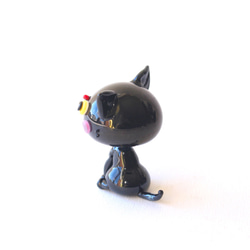 おすわり黒猫さん 4枚目の画像