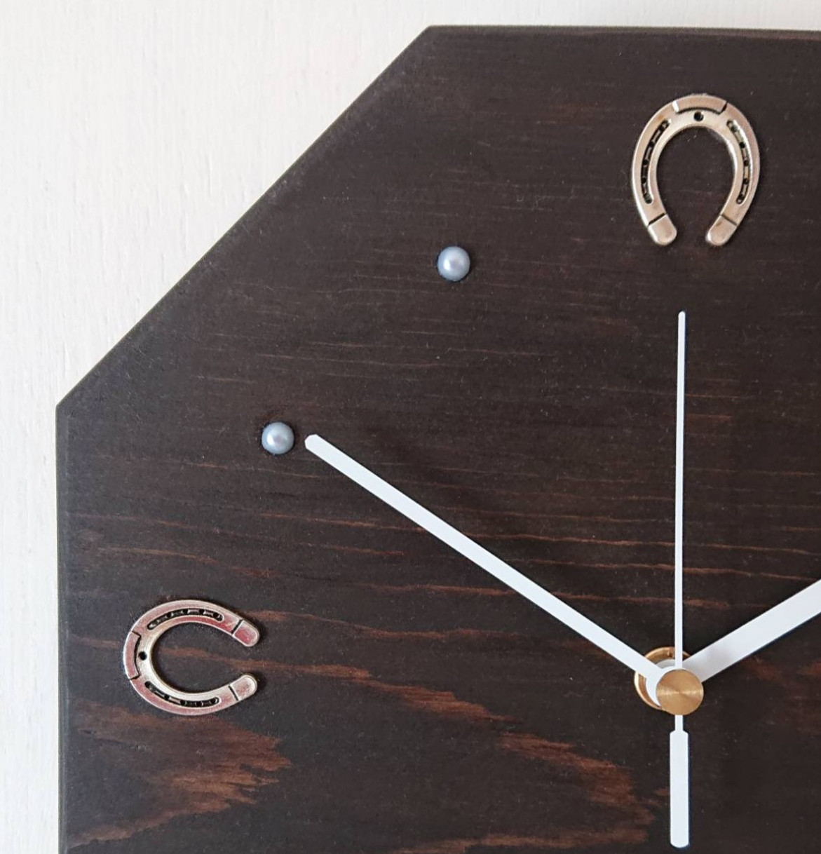 馬蹄の壁掛け時計(アンティーク調)