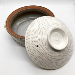 小石原燒陶罐 S 尺寸 6 適合 1 至 2 人白色黃色/黑色丸和窯陶罐 第4張的照片