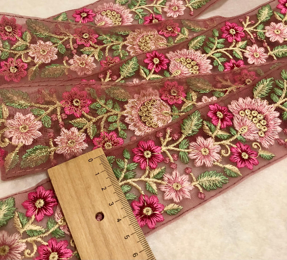インド刺繍リボン　スモーキーピンク 3枚目の画像