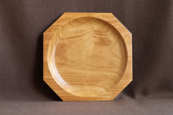 木製八角形皿（クワ）no.1 1枚目の画像