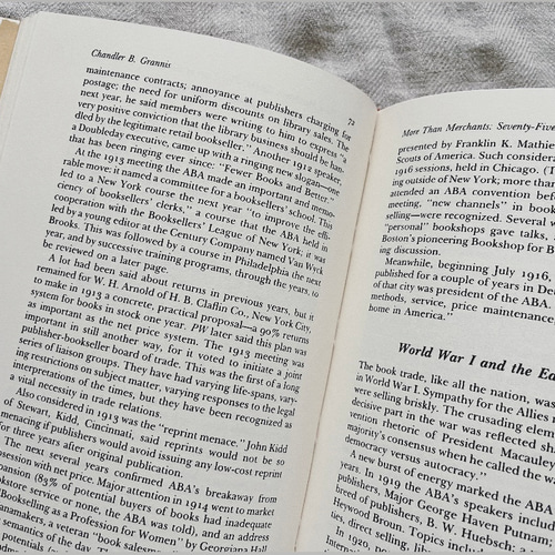 アメリカの古書 Antique Book レトロ 装飾品 古道具 蚤の市 アメリカの古書 Antique Book レトロ 装飾品 古道具 蚤の市