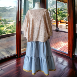 裾にリバティのアクセント　ブルーグレーのロングティアードスカート 10枚目の画像