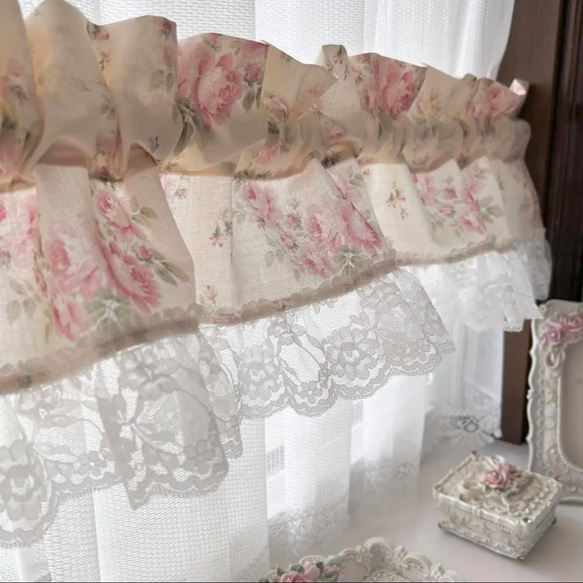 アイボリー ホワイト バラ柄が素敵な バランスカーテン カフェカーテン