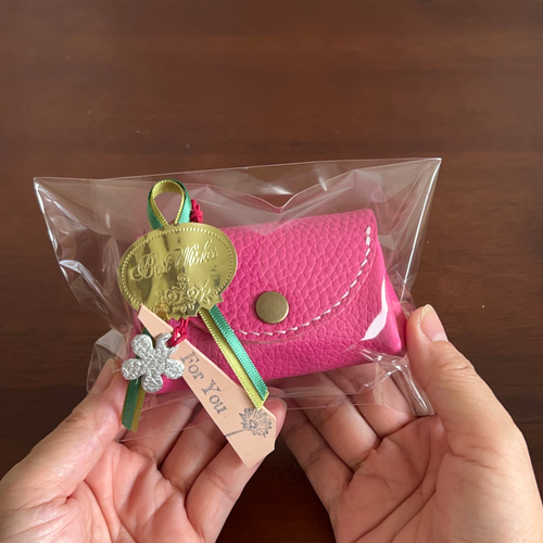 ☆受注生産‪☆ミントグリーンのレザースマートキーケース‬