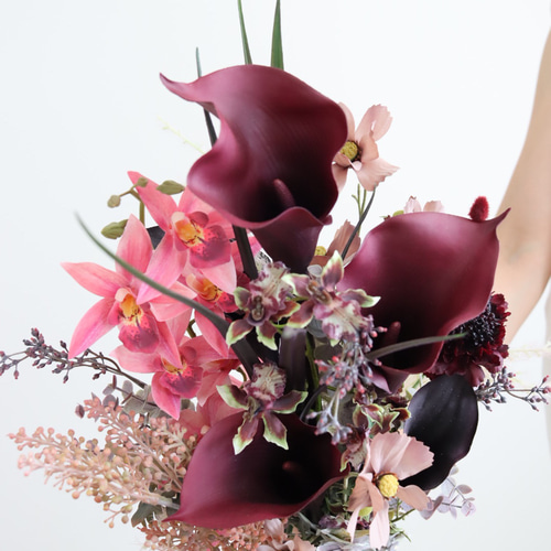 13.【ブートニア付】Lサイズ　カラーリリィ　ウェディングブーケ 13.【ブートニア付】Lサイズ カラーリリィ ウェディングブーケ