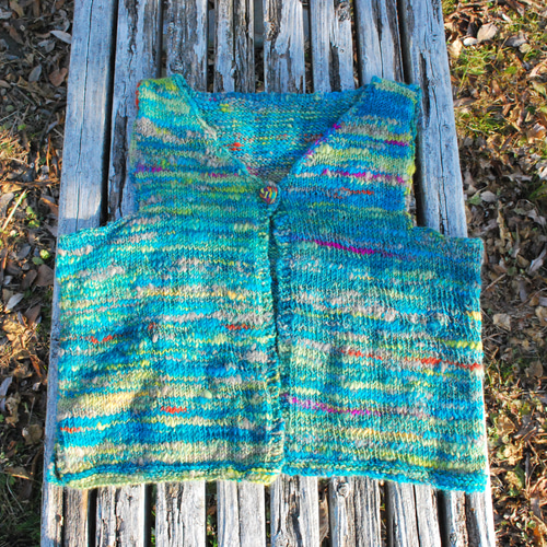 手紡ぎのオリジナル毛糸で編んだニットベスト ブルー系 ウール100