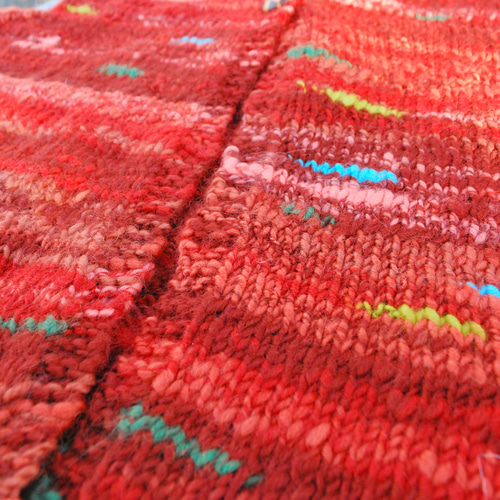 ハンドメイド　手編み　ベスト　レッド　ピンク ハンドメイド 手編み ベスト レッド ピンク ファッション小物