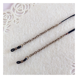 【軽量約5ｇ】人工皮革スエード紐使用 シンプルデザインのメガネチェーン グラスコード 4枚目の画像