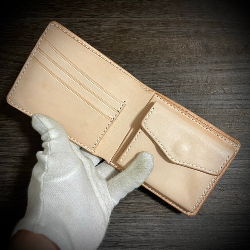 革を育てる ヌメ皮 二つ折り財布 メンズ財布 タンロー シンプル