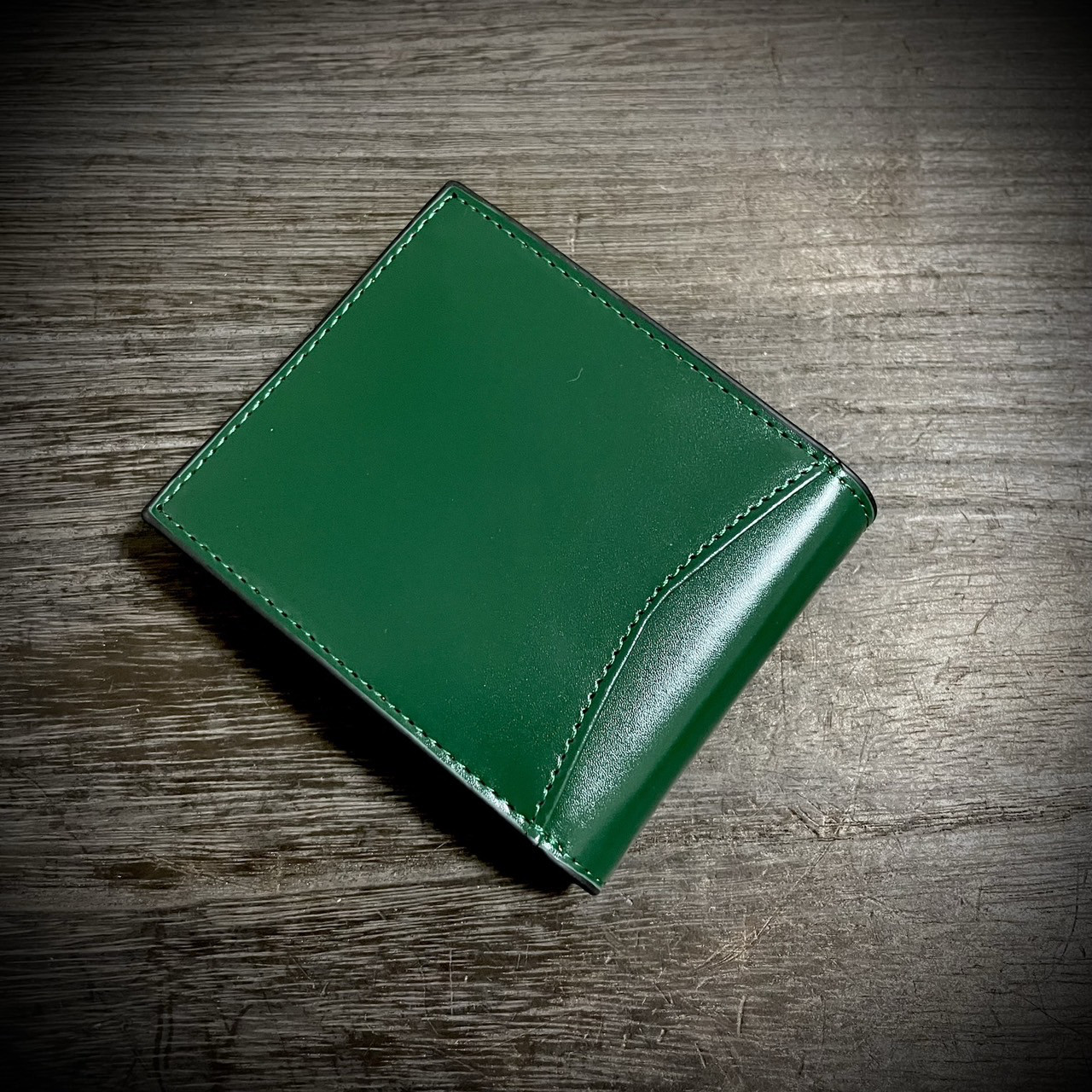 新品 プリティーグリーン PrettyGreen レザー二つ折り財布 Pretty Green（プリティーグリーン）の「レザー ウォレット