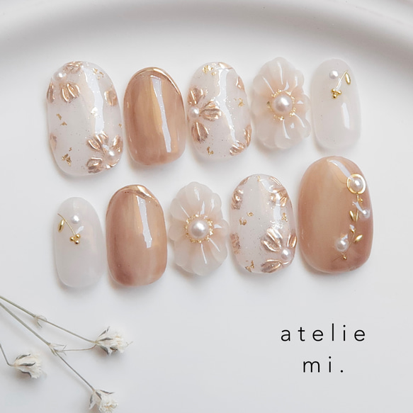 アンティークゴールドフラワーのネイルチップ*成人式 ブライダルネイル  