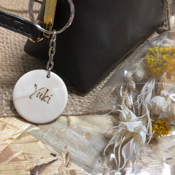 【名入れ無料】翌日~5日以内発送　名入れ木製キーホルダー　結婚式席札　プチギフト 6枚目の画像