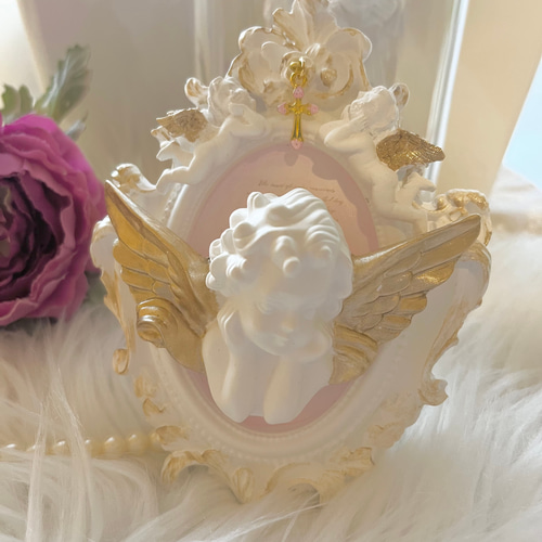 受注制作］アロマストーン 金の羽根 幸運の天使 壁飾り 天使の置き物