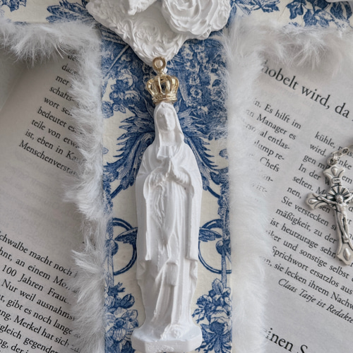 もち様❤おまとめ専用  ハイストーン(石膏製)キリストオブジェ ホワイト 受注販売]天使とマリア様の御守り十字架 壁飾り アロマストーン