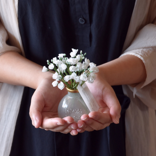 ◇粘土のお花◇ カスミソウ フラットボトル・・・K860 アート