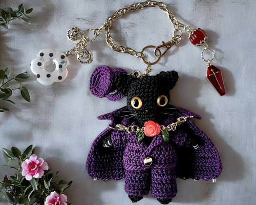 専用★　ハロウィンチャーム　猫カフェ　ヒョウ柄バッグチャーム　ハンドメイド 1040b20b7211e9d4fb0cd14e0f0adb