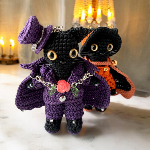 黒猫ドラキュラのバッグチャーム ハロウィン 猫 あみぐるみ