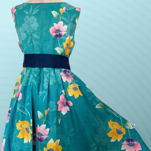 花柄カワイイ ” 浴衣ワンピース ” 膝丈 着物リメイク ワンピース  