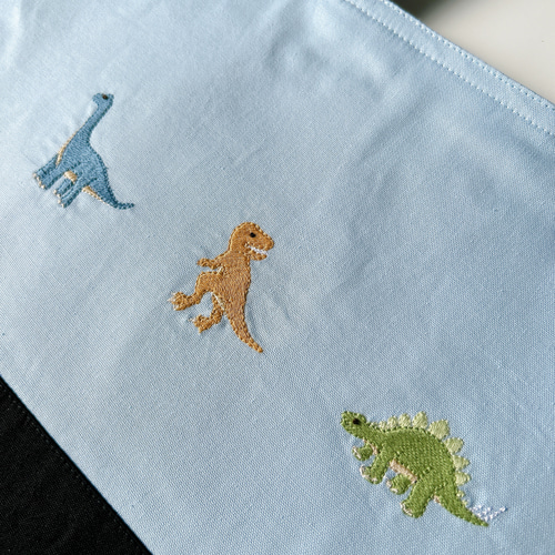 名入れOK【水色3点セット】サイズ選択可・恐竜の刺繍・レッスンバッグ