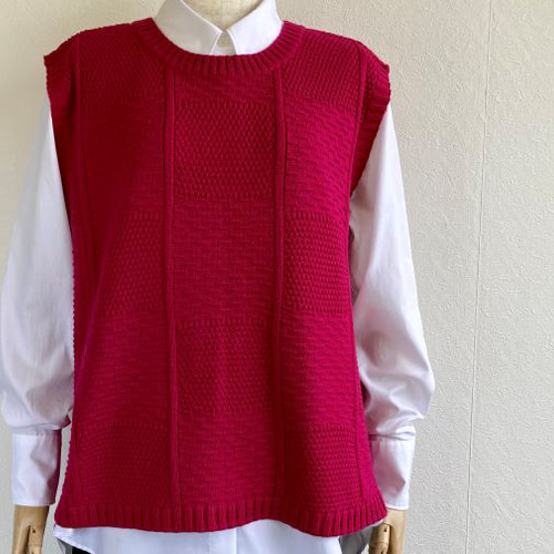 重ね着コーデ バックスリット アクリルウールニットベスト 【チェリー