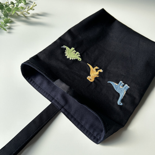大きめ　レッスンバッグ 上履き入れ　コップ袋　ヌビ　恐竜刺繍 レッスンバッグ 上履き入れ 体操服袋 ヌビ 恐竜刺繍 - 手提げ