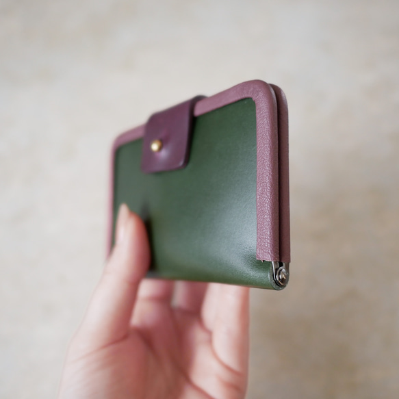 ➖新色➖コンパクトな長財布「フレームウォレット・LONG」グリーン×グレープ 2枚目の画像