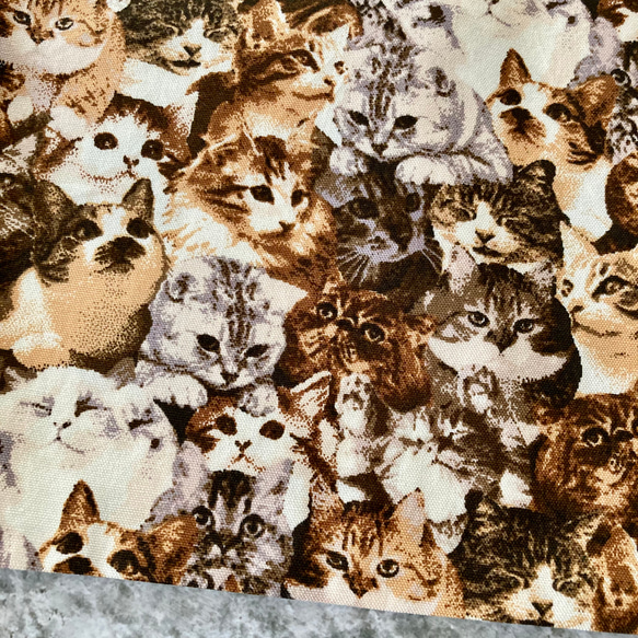 30×40ランチマット 猫いっぱい(ブラウン) 3枚目の画像