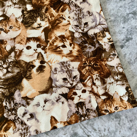 30×40ランチマット 猫いっぱい(ブラウン) 2枚目の画像
