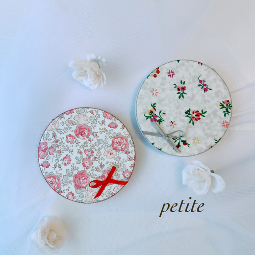 新品未使用レアリバティ柄ペーパーナプキンコップストロー小皿コースター14個セット リバティプリント可愛いコースター◇2枚セット その他キッチン小物