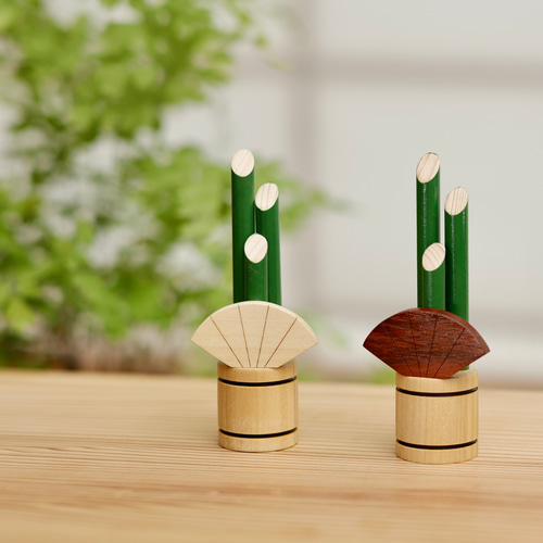 【美品】木製鏡餅　お正月　飾り 鏡餅 木製 かがみもち 大サイズ 三宝付き 無垢材 門松 お正月 | iichi