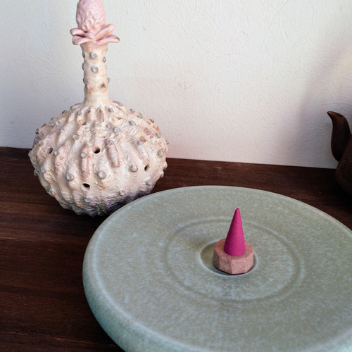 陶器の香炉 「アートな花」 フレグランス 癒し 一点物 ディフューザー