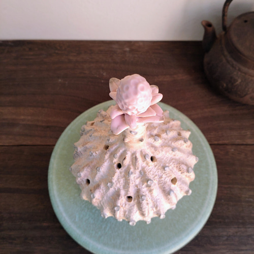 陶器の香炉 「アートな花」 フレグランス 癒し 一点物 ディフューザー