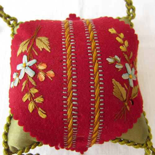 フランスアンティーク ハット ピン クッション 刺繍 シルク