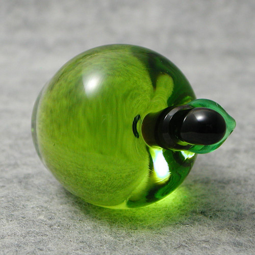 リンゴのミニ置物（淡黄緑色） ガラス No2278 その他置物 あおぞら