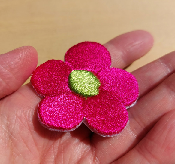 立体花 ワッペン アップリケ 刺繍 かわいい カワイイ 可愛い 面白い カラフル オリジナル 16枚目の画像