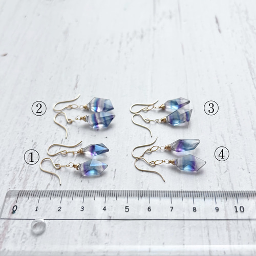 14kgfバイカラーフローライトピアス♡ バイカラーフローライト ピアス ワイヤーラッピング 14kgf