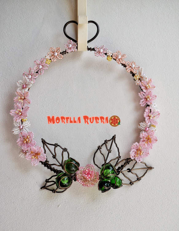 ビーズのお花の壁飾り タペストリー・壁掛け Morella rubra 通販