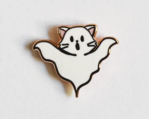 ハロウィン】 かわいいネコ ゴーストピンバッチ「こわいゴースト