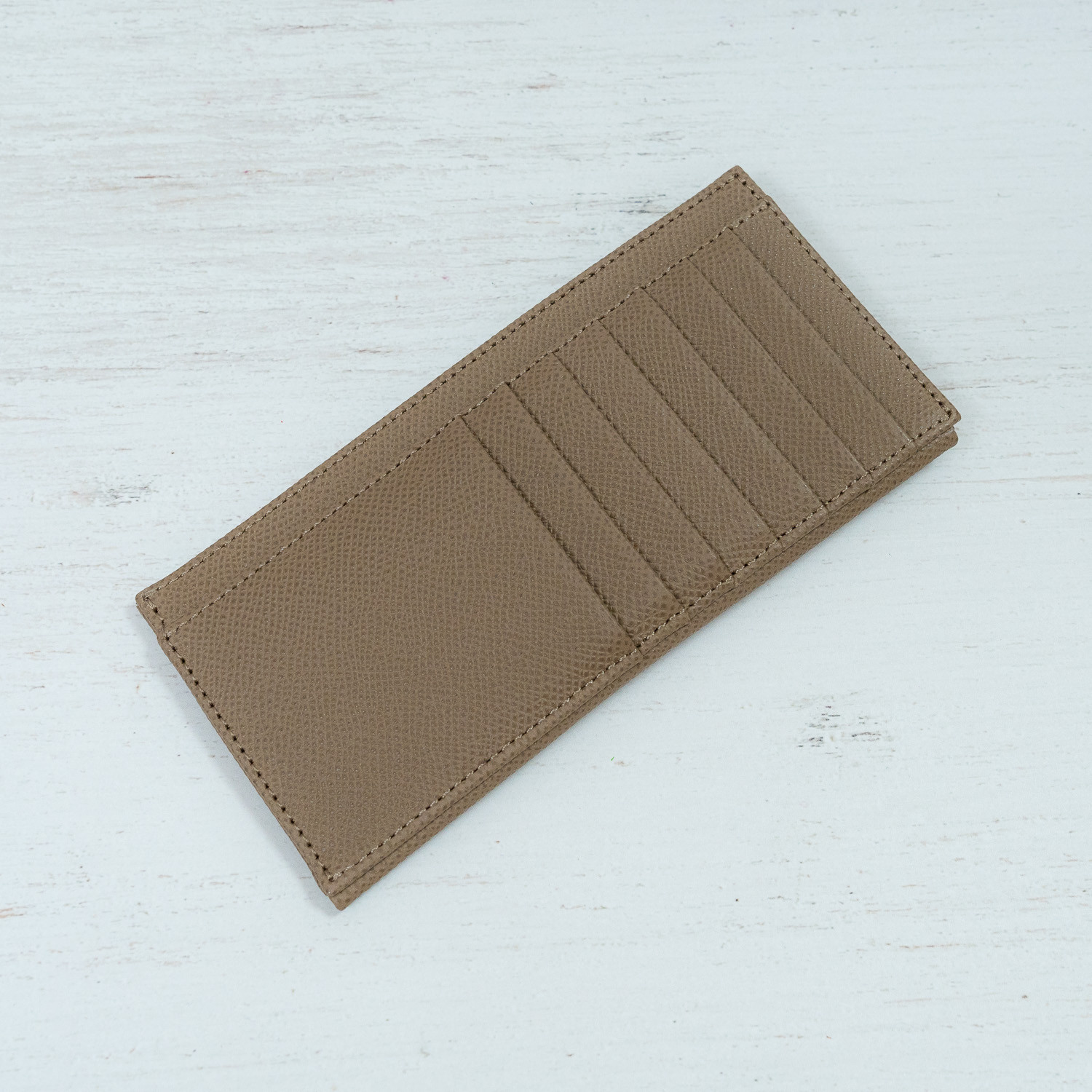 折らずにお札が入るフラグメントケース コンパクト財布 エトープ