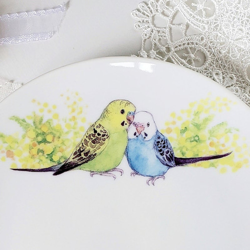 幸せいっぱい！ミモザとセキセイインコ達のプレート（インコ 鳥・お皿