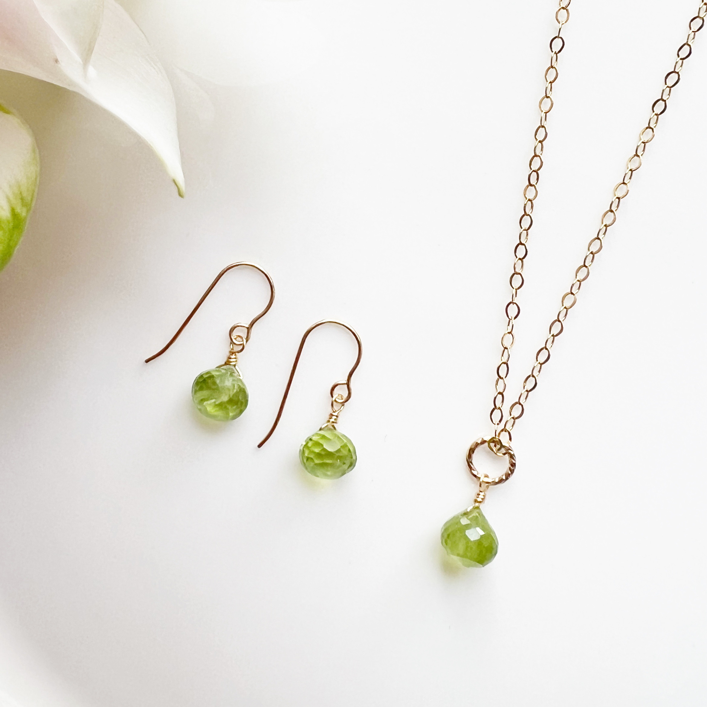 14KGF ペリドット オニオンカット ピアス＆ネックレスセット