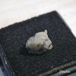 天然石フェナカイト1個約4.9ct(ブラジル産)結晶原石ルースケース付属鉱物[phe-230828-16] 1枚目の画像