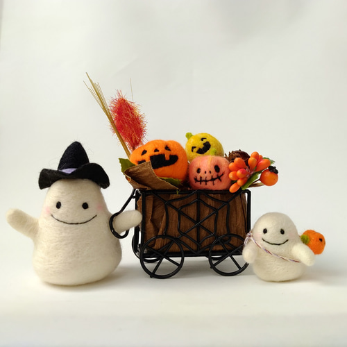 ハロウィンオブジェ《おばけちゃんとジャック・オ・ランタンの荷車